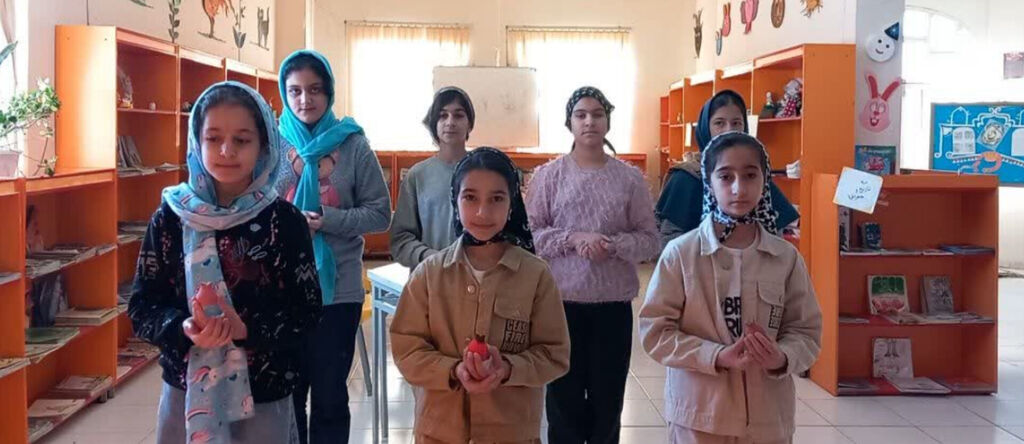 برگزاری نمایشگاه نقاشی با محوریت دهه فجر در مرکز گواور