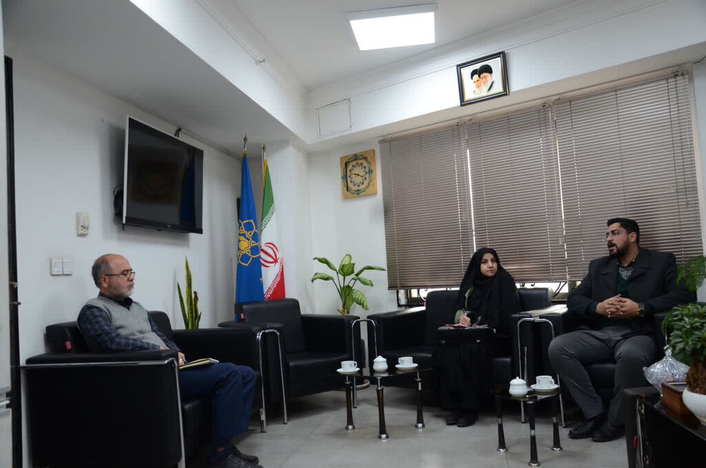 جلسه هم‌افزایی کانون و اداره فرهنگی شهرداری مشهد