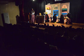 اجرای نمایش طوطی و بقال در کانون پرورش فکری لرستان به روایت تصویر