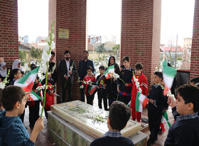 کودکان و نوجوانان گیلانی به میهمانی لاله‌ها رفتند