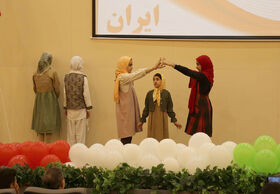 حضور درخشان اعضای مرکز شماره ۳ کانون اردبیل در ویژه‌برنامه آغاز دهه فجر و نواخته‌شدن زنگ انقلاب