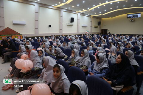 آلبوم تصویری زنگ انقلاب در سینما کانون بوشهر