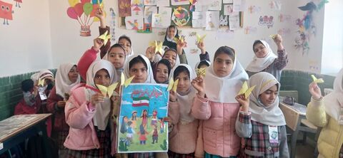 سیار روستایی نهبندان و حضور در مدارس روستایی