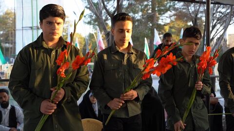 آغاز برنامه‌های دهه مبارک فجر انقلاب اسلامی در مراکز کانون استان اصفهان