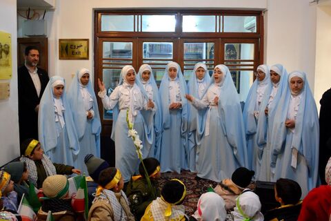 حضور پرشور اعضای کانون پرورش فکری کودکان و نوجوانان قم در بیت امام خمینی(ره)