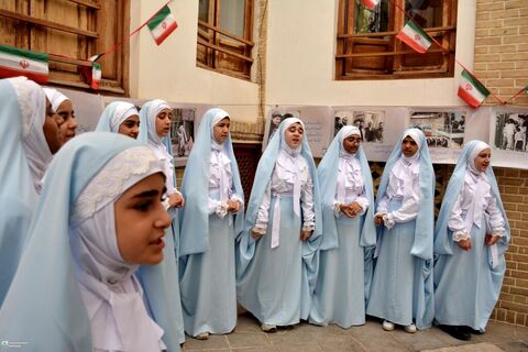 حضور پرشور اعضای کانون پرورش فکری کودکان و نوجوانان قم در بیت امام خمینی(ره)