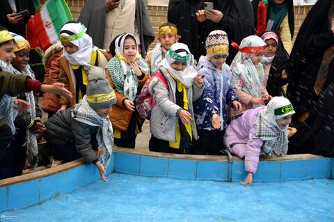 حضور پرشور اعضای کانون پرورش فکری کودکان و نوجوانان قم در بیت امام خمینی(ره)