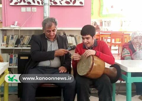 برنامه ادبی دوپنجره کانون چهارمحال و بختیاری