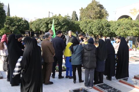 گزارش تصویری تجدید میثاق اعضای کانون پرورش فکری ساری با آرمان‌های شهدای انقلاب