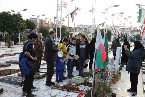 گزارش تصویری تجدید میثاق اعضای کانون پرورش فکری ساری با آرمان‌های شهدای انقلاب