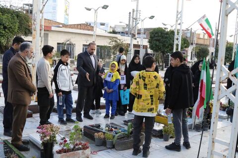 گزارش تصویری تجدید میثاق اعضای کانون پرورش فکری ساری با آرمان‌های شهدای انقلاب