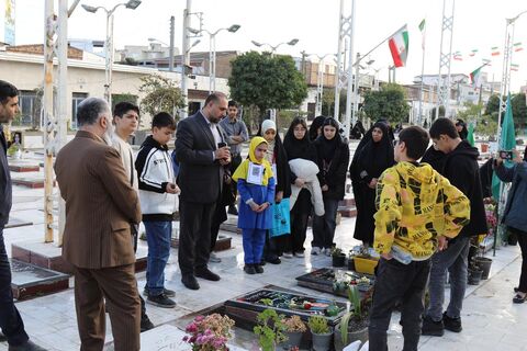 گزارش تصویری تجدید میثاق اعضای کانون پرورش فکری ساری با آرمان‌های شهدای انقلاب