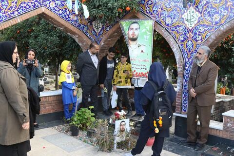 گزارش تصویری تجدید میثاق اعضای کانون پرورش فکری ساری با آرمان‌های شهدای انقلاب