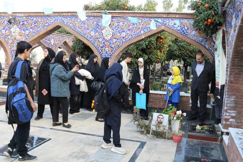 گزارش تصویری تجدید میثاق اعضای کانون پرورش فکری ساری با آرمان‌های شهدای انقلاب