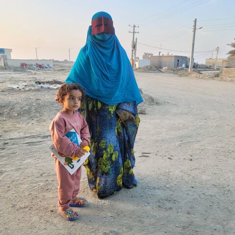 حضور تماشاخانه سیار کانون پرورش فکری در منطقه جاسک و لیردف