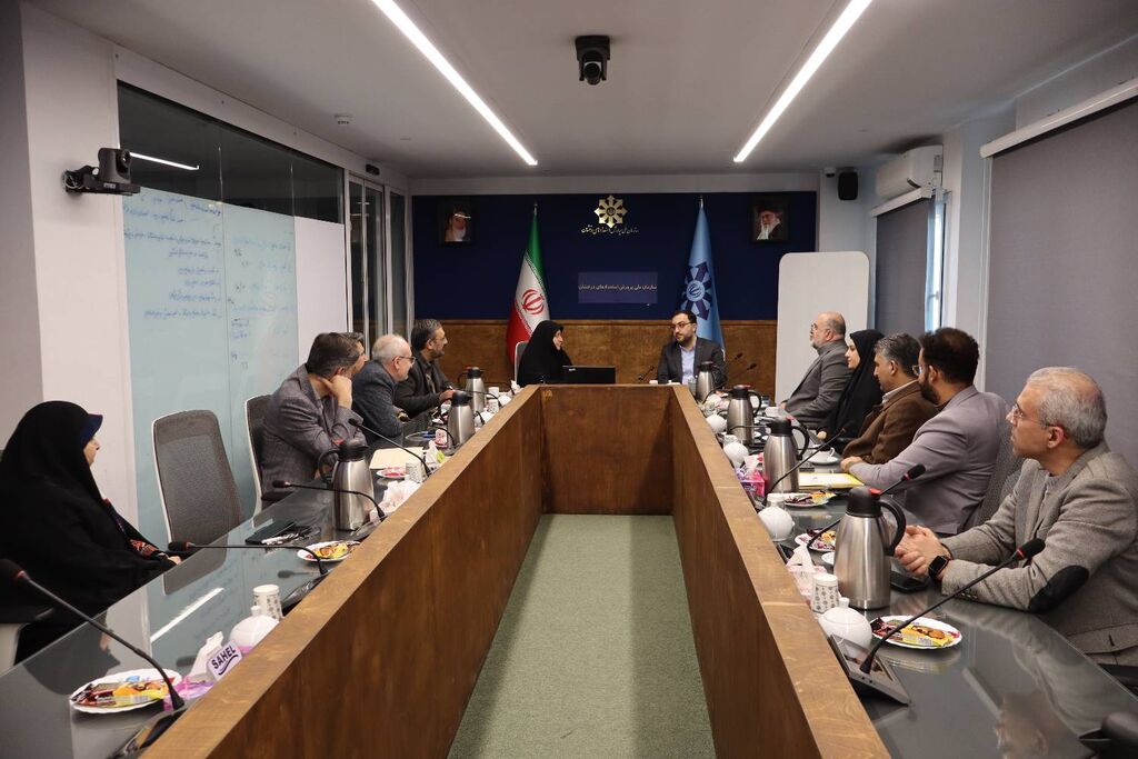 دیدار مسئولان کانون و سازمان ملی استعدادهای درخشان همافزایی برای تربیت نسلی اثرگذار