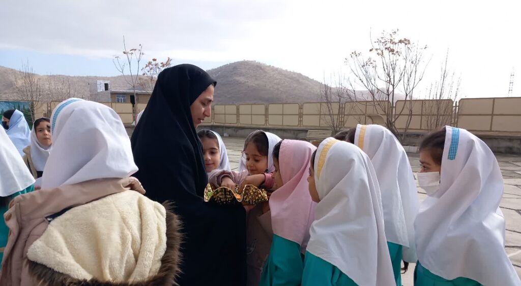 برنامههای مرکز گواور در «زنگ انقلاب»