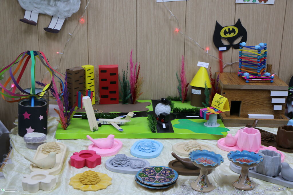 بازدید مدیرکل کانون فارس از یکی از مدارس نقاط محروم شیراز