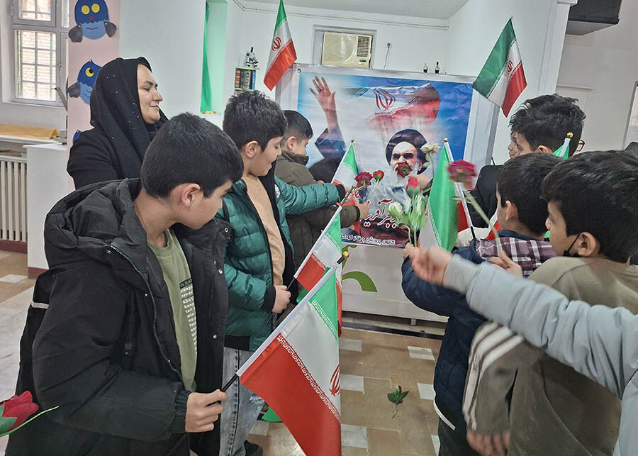 مراکز کانون استان اردبیل هم‌زمان با ۱۲ بهمن فعالیت‌های دهه فجر را آغاز کردند