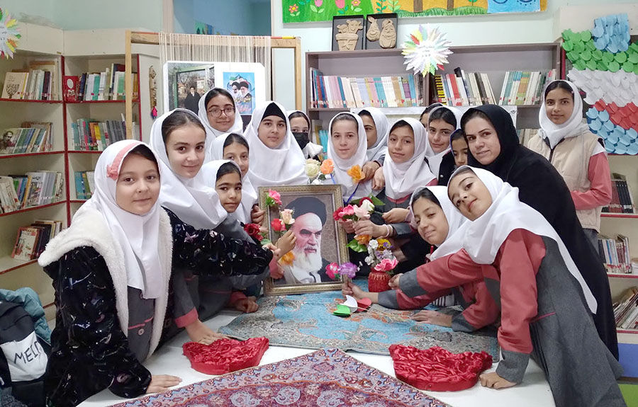 مراکز کانون استان اردبیل همزمان با ۱۲ بهمن فعالیتهای دهه فجر را آغاز کردند