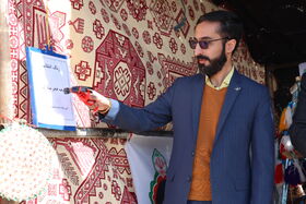 زنگ انقلاب به دست مدیرکل کانون پرورش فکری چهارمحال و بختیاری نواخته شد