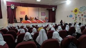 ویژه‌برنامه‌ جشن انقلاب در مرکز  شماره ۳ کانون کرمانشاه