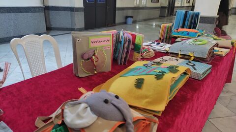 سفر کتاب های حسی و لمسی به مدرسه ابوذر بندرعباس