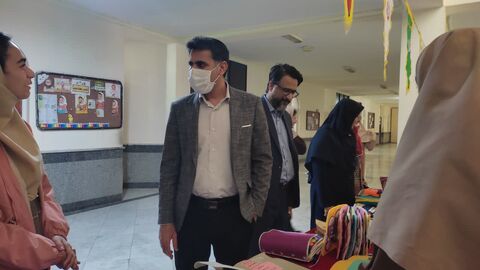 سفر کتاب های حسی و لمسی به مدرسه ابوذر بندرعباس