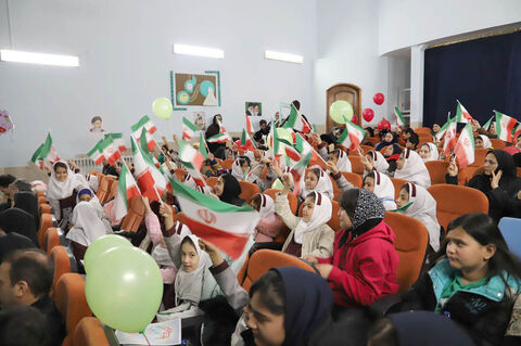 قاب‌هایی از جشن چهل‌وهفتمین بهار انقلاب در کانون اردبیل