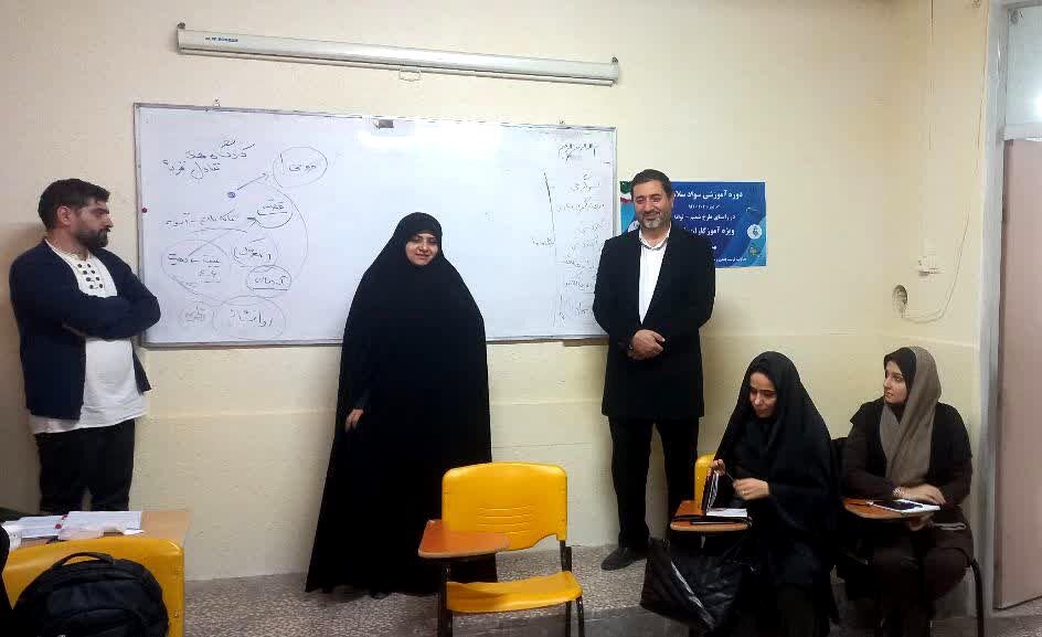 بازدید مدیرکل کانون قم از دوره آموزشی مربیان پیش‌دبستانی آموزش‌وپرورش