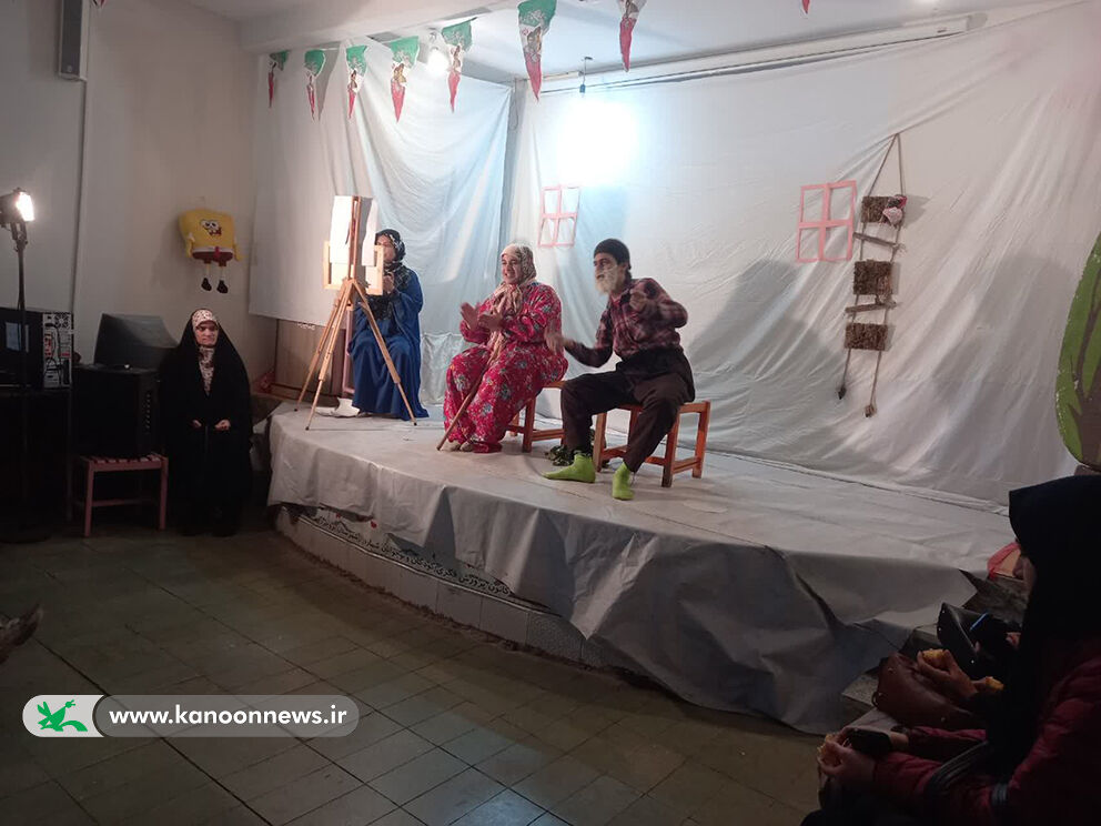 نمایش «بزرگمرد کوچک» در کانون پرورش فکری لرستان روی صحنه رفت