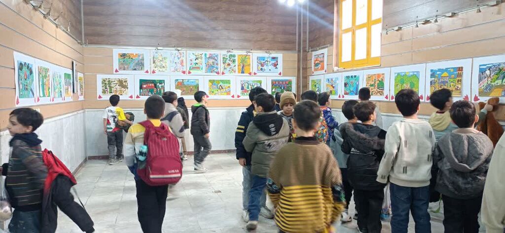 جشن انقلاب در مرکز شماره ۲ کانون کرمانشاه