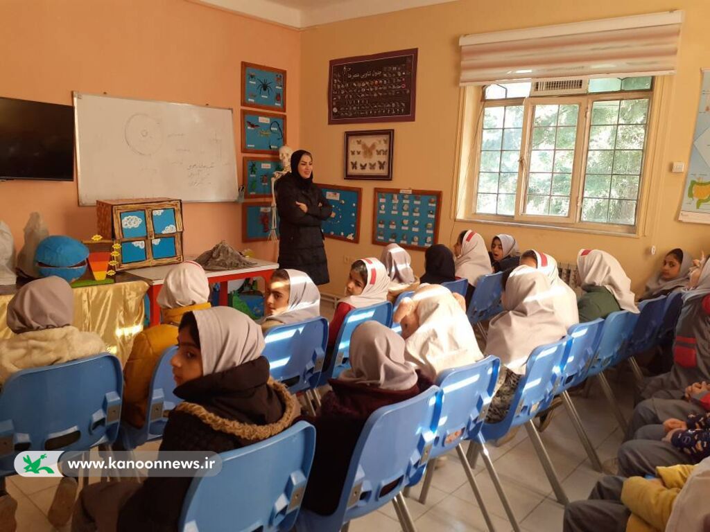 برگزاری ویژهبرنامه علمی،فرهنگی دهه فجر در کانون علوم و فناوریهای نوین سنندج