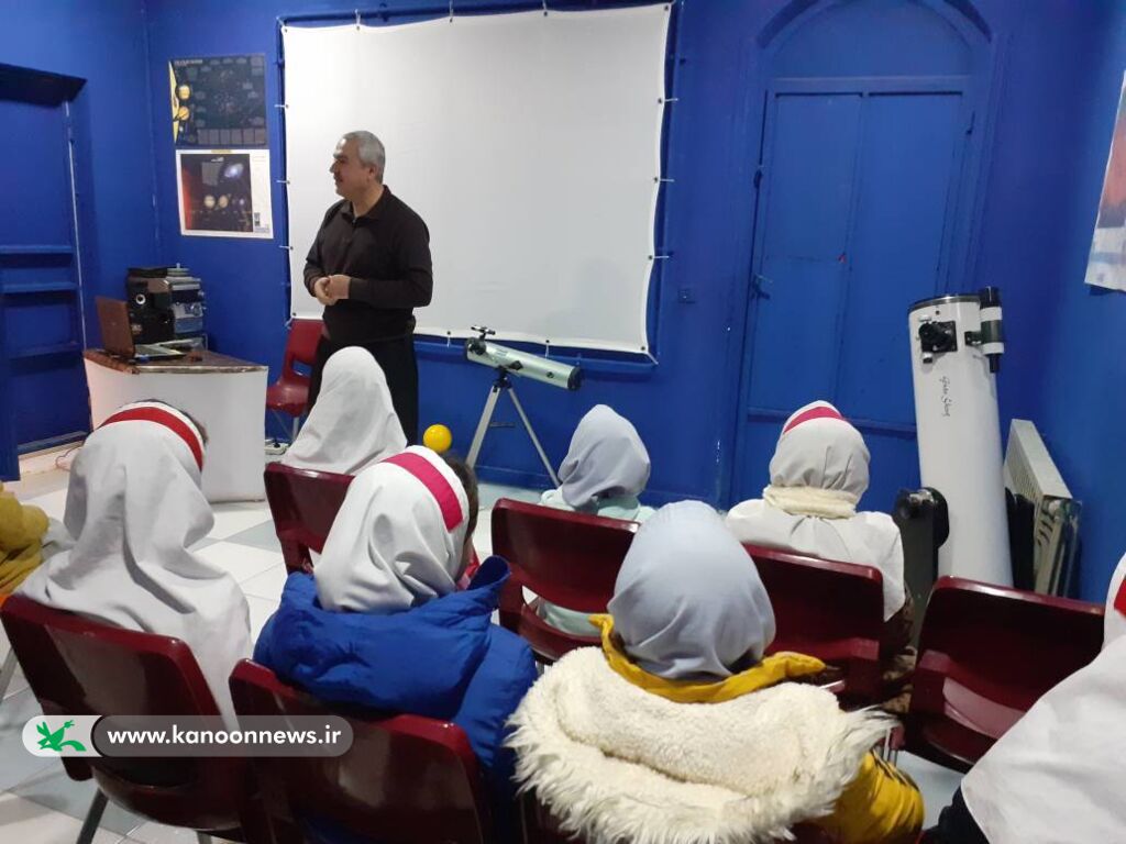 برگزاری ویژهبرنامه علمی،فرهنگی دهه فجر در کانون علوم و فناوریهای نوین سنندج