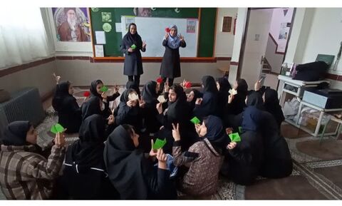 بزرگداشت چهل و هفتمین سالروز پیروزی شکوهمند انقلاب اسلامی در اولین روز دهه  مبارک فجر با ویژه برنامه های فرهنگی، هنری و ادبی در مراکز کانون استان آذربایجان غربی