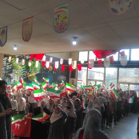 بزرگداشت چهل و هفتمین سالروز پیروزی شکوهمند انقلاب اسلامی در اولین روز دهه  مبارک فجر با ویژه برنامه های فرهنگی، هنری و ادبی در مراکز کانون استان آذربایجان غربی