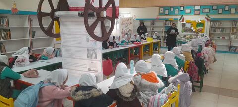 بزرگداشت چهل و هفتمین سالروز پیروزی شکوهمند انقلاب اسلامی در اولین روز دهه  مبارک فجر با ویژه برنامه های فرهنگی، هنری و ادبی در مراکز کانون استان آذربایجان غربی