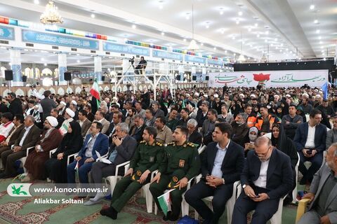 حضور کارکنان کانون پرورش فکری کرمان در مراسم بزرگداشت ۱۲ بهمن