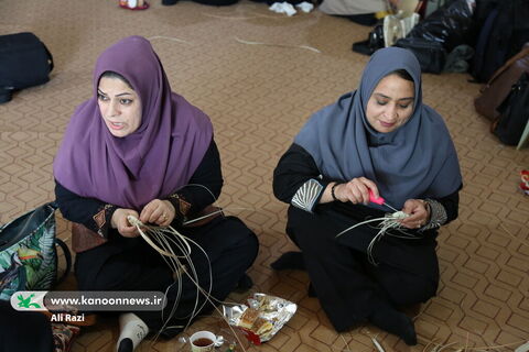 آلبوم تصویری کارگاه آشنایی هنرهای بومی ودستی ویژه مربیان کانون استان بوشهر