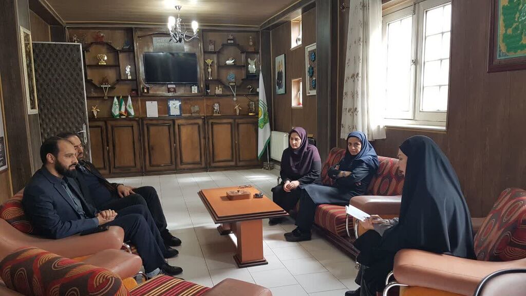 نشست مشترک کانون کرمانشاه با انجمن اسلامی دانشآموزی استان برگزار شد