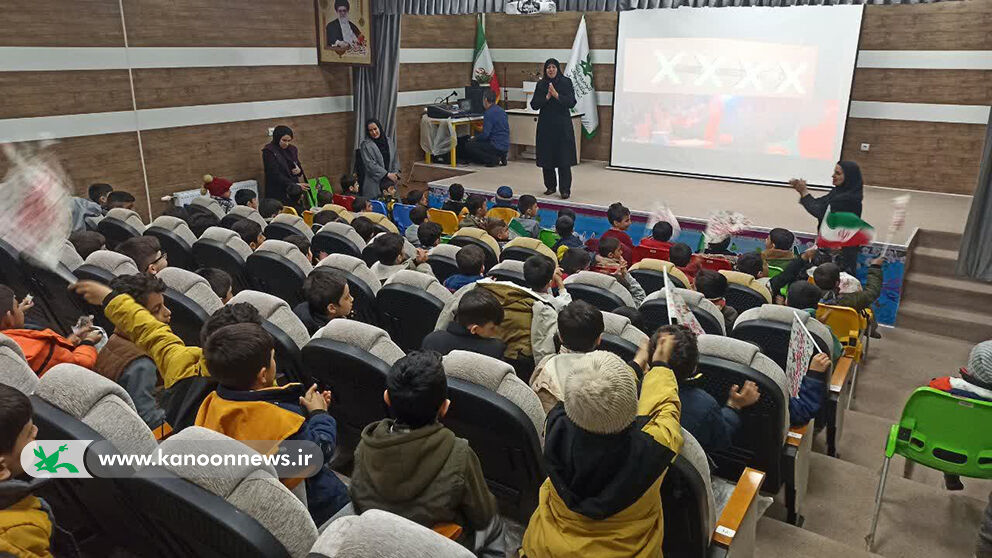 برگزاری ویژهبرنامههای دهه فجر مرکزکانون الشتر درلرستان