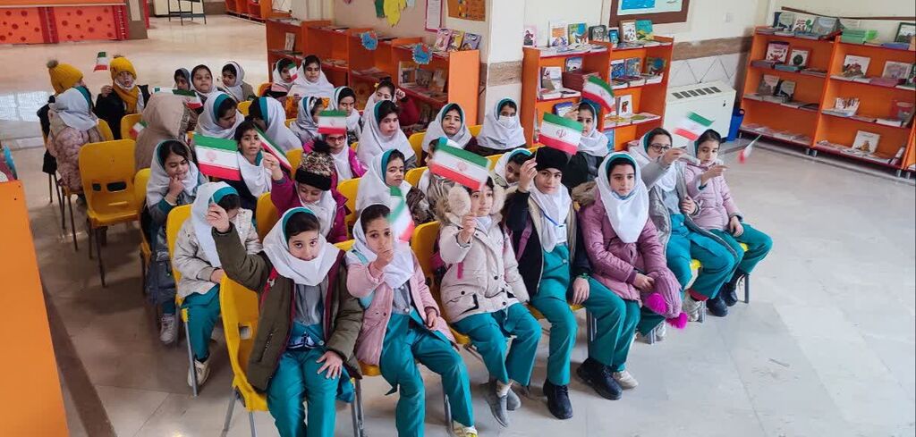 دههفجر در مرکز شماره ۱۴ کانون کرمانشاه