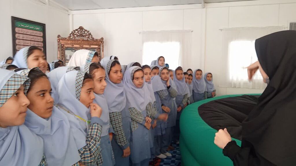 ویژه برنامۀ رصدخانه کانون خراسان رضوی در دهه فجر