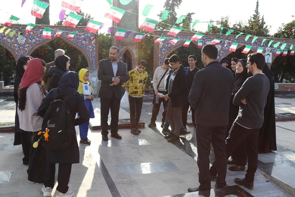 مراکز کانون پرورش فکری مازندران دهه فجر را با برنامههای متنوع گرامی داشتند