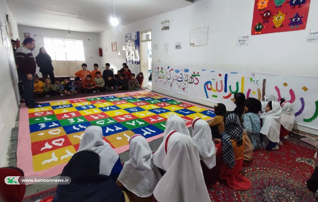 برگزاری ویژهبرنامه «پیک امید» در مدرسه شهدای کودک غزه روستای سو