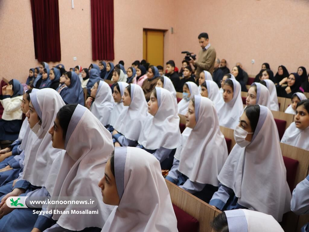 جشنواره ادبی «نیکنامان قابوس» در گلستان آغاز شد / پیوند ادبیات کهن با خلاقیت نسل نوجوان