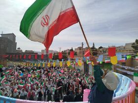 ویژه‌برنامه «پیک امید» در روستای درجزین سمنان همزمان با دهه فجر و میلاد امام زمان (عج)