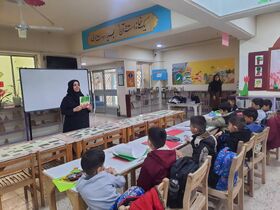 قصه‌خوانی انقلاب و کاردستی در گرمسار