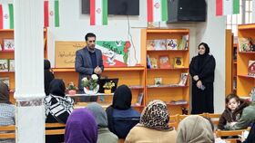 کارگاه تخصصی «ارتباط والدین با فرزندان» در مرکز شماره ۵ کانون کرمانشاه