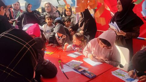 ایستگاه هنری وادبی کانون استان ایلام در جشن بزرگ نیمه شعبان به روایت تصویر